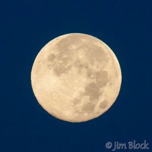 2  Square-Moon-DL913C.jpg